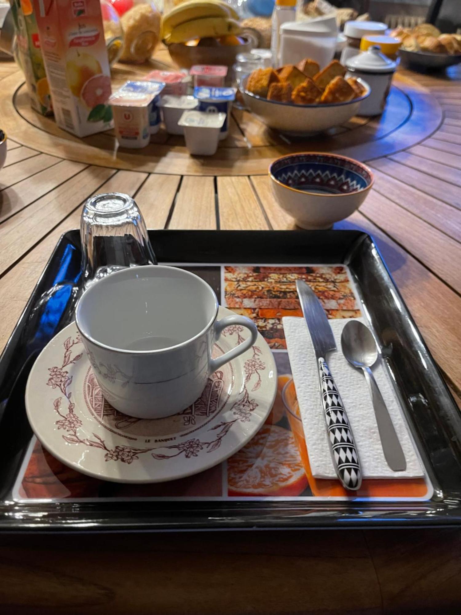 Au Repos Du Lezard, La Vintage Homestay Durtal